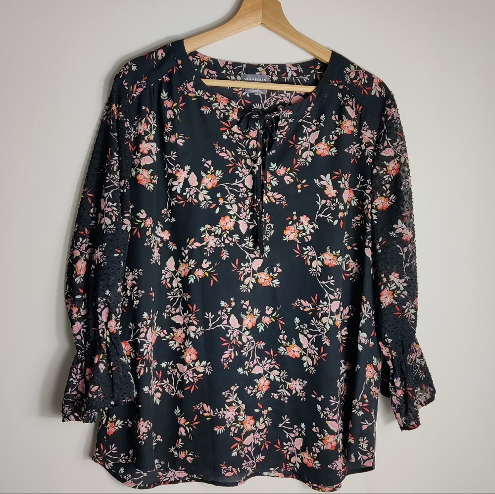Van Heusen Black Floral Blouse with Relaxed Fit and Ruffled Sleeves Size L